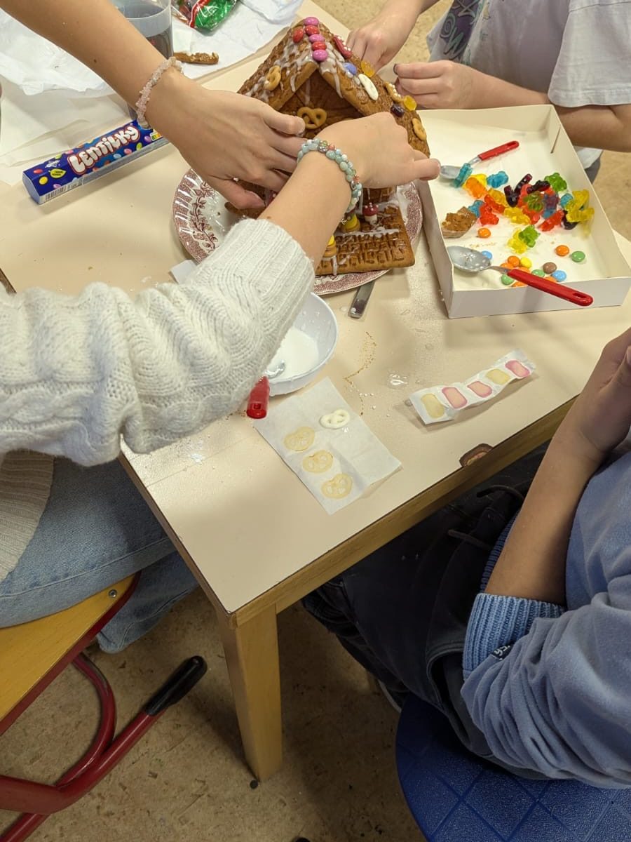 261606e6-65c2-487f-9dea-6705c684be00